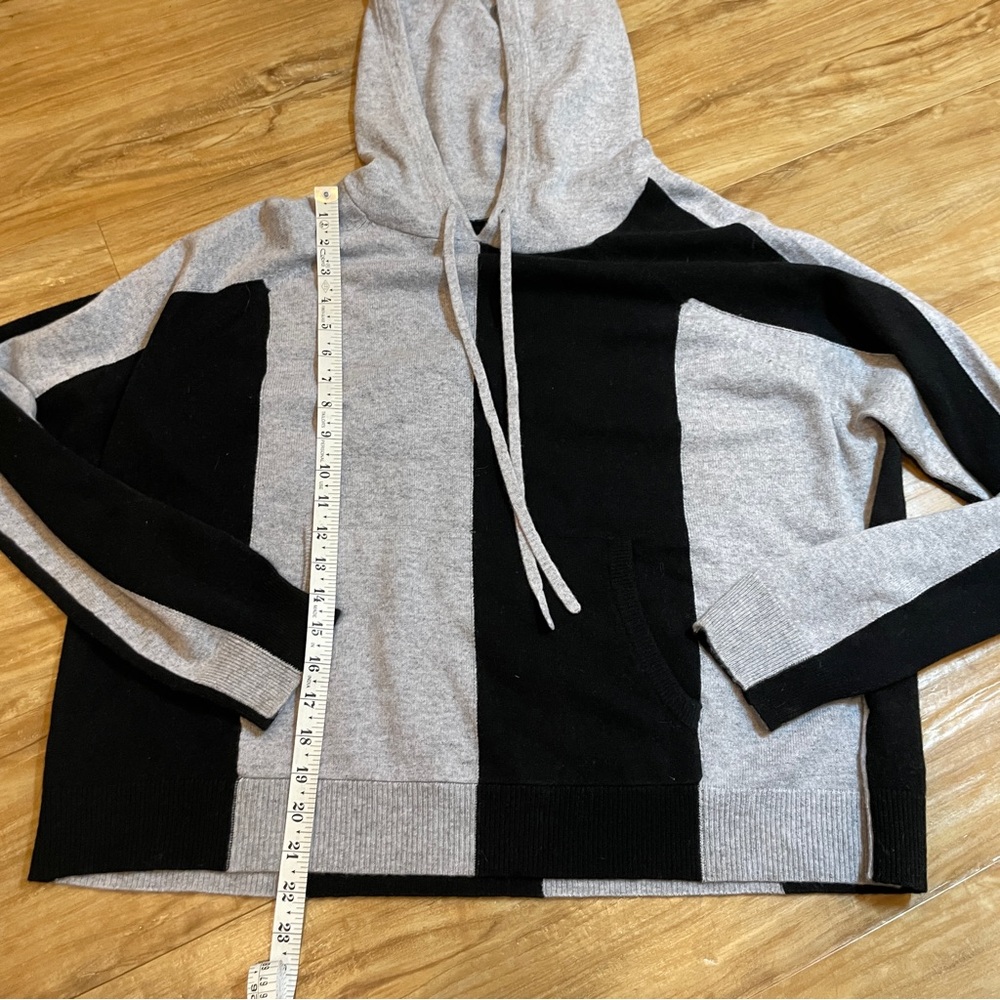 RARE Vintage Y2K Juicy Couture Gray & Black Cashmere Hoodie Zip Up, XL, FLAW - Picture 11 of 12